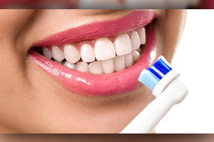 مقالات يوتادنت- مقالات دندانپزشکی -نخ دندان ها